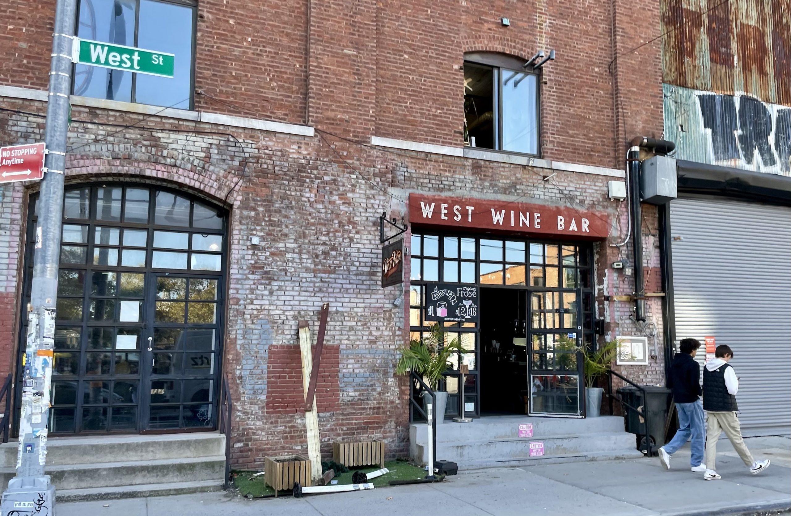 Greenpoint's West Wine Bar Closes After 5 Years Greenpointers