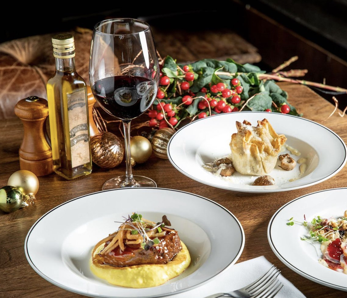 North Brooklyn Restaurants Serving Up Festive Christmas Feasts for Dine