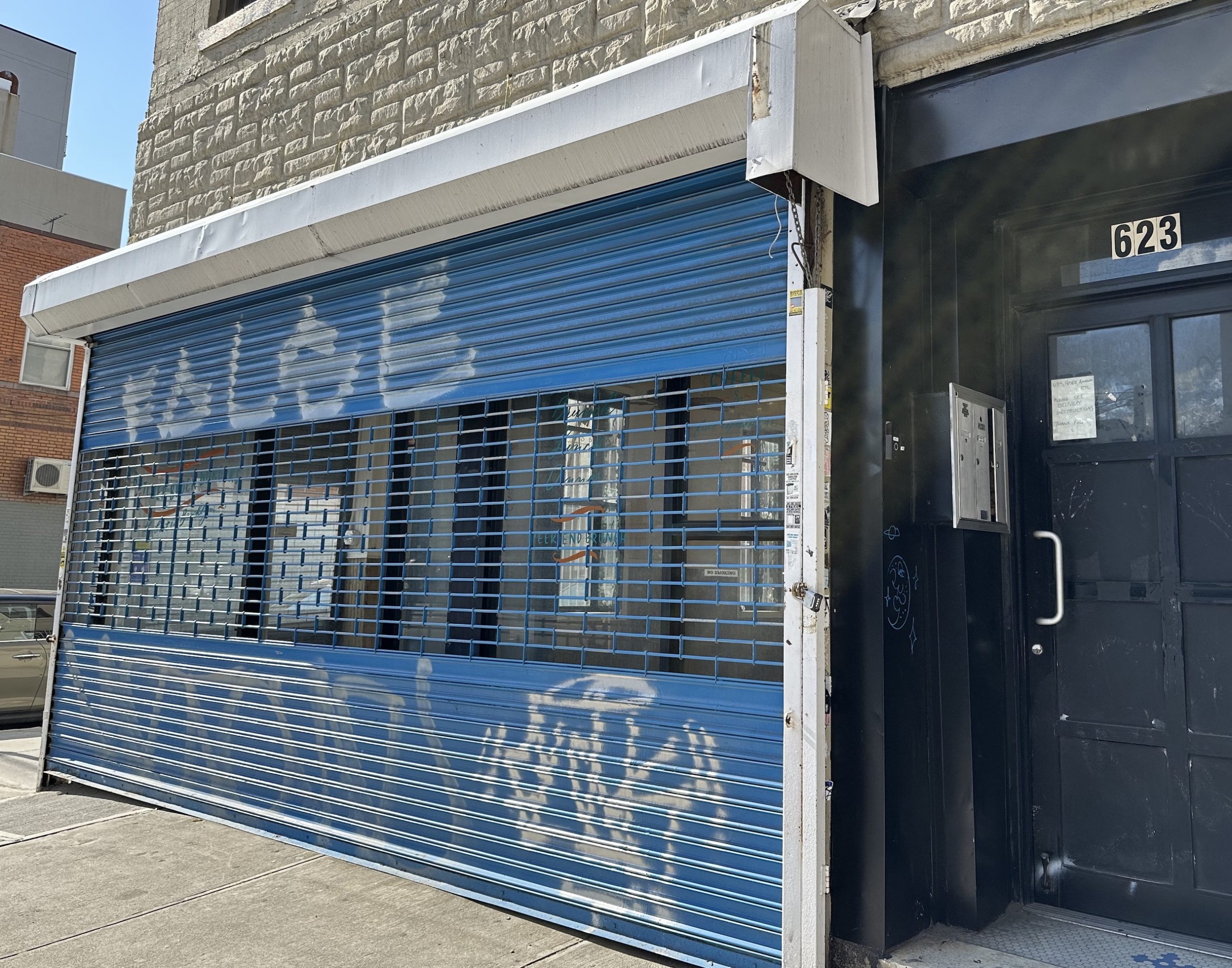 feather of birds restaurant