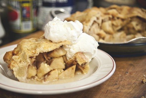 Apple-Pie-from-the-Blue-Stove