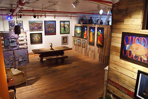 Gallery AWA