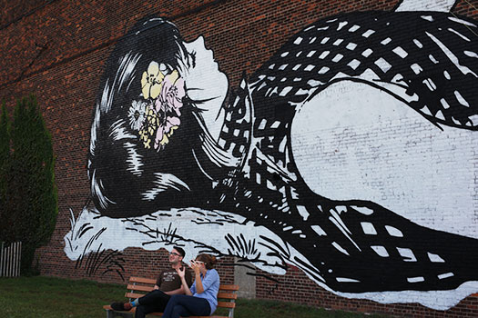 faile_mural_transmitter_benches