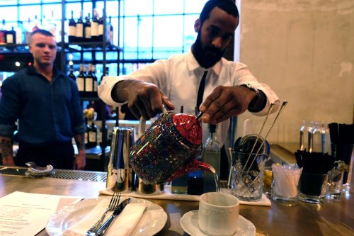 Tea pouring. Photo: Julia Moak