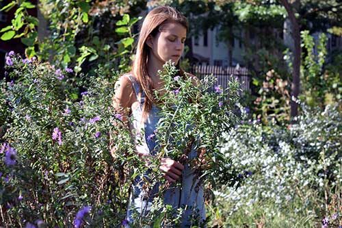 Martynka-Flowers-photo by Erik Keithley