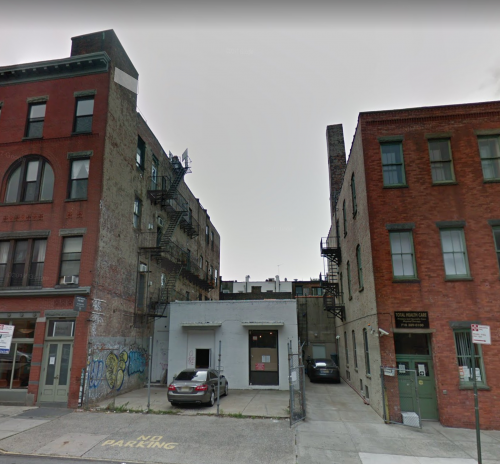 128 Greenpoint Ave