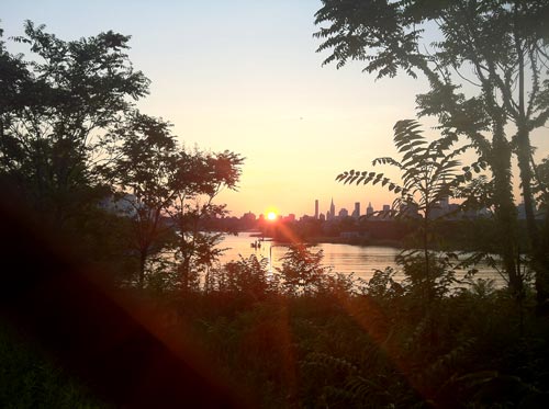 Sunset at Bushwick Inlet, photo: Jen G Pywell