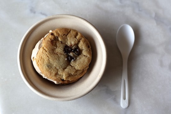 Van_Leeuwen_Ice_Cream_Sandwich_Ovenly_Rosie_De_B