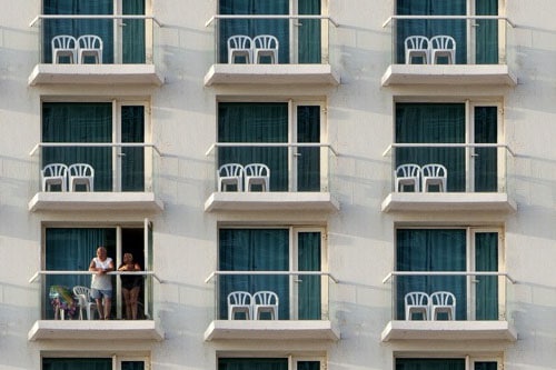 Untitled (close up), 2010, Digital C print, 30 x 45 © Niv Rozenberg