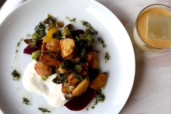 Borscht_salad_esme_greenpoint_rosie_de_belgeonne