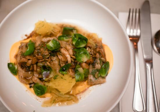 agnolotti_five_leaves_greenpoint_rosie_de_belgeonne