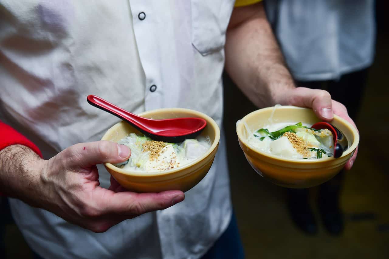 Bowls of chankonabe. Photo via Sumo Stew