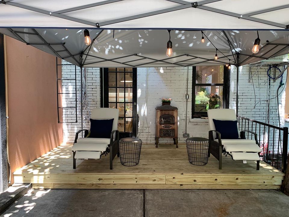 Lili & Cata backyard