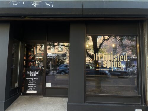 Hear from authors, clean Bushwick Inlet Park, and more — What’s Happening, Greenpoint? (4/30-5/6)