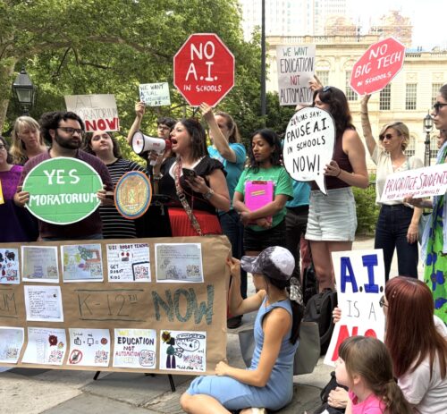 Greenpoint and Williamsburg Parents Call for Increased Tech Guidelines and Transparency in the Classroom